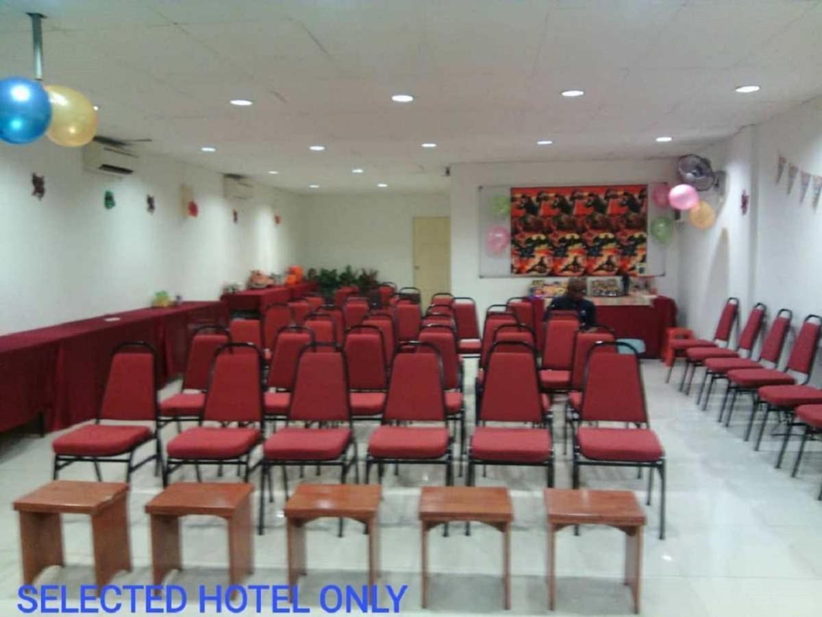 Sun Inns Hotel Cheras - Balakong Bagian luar foto