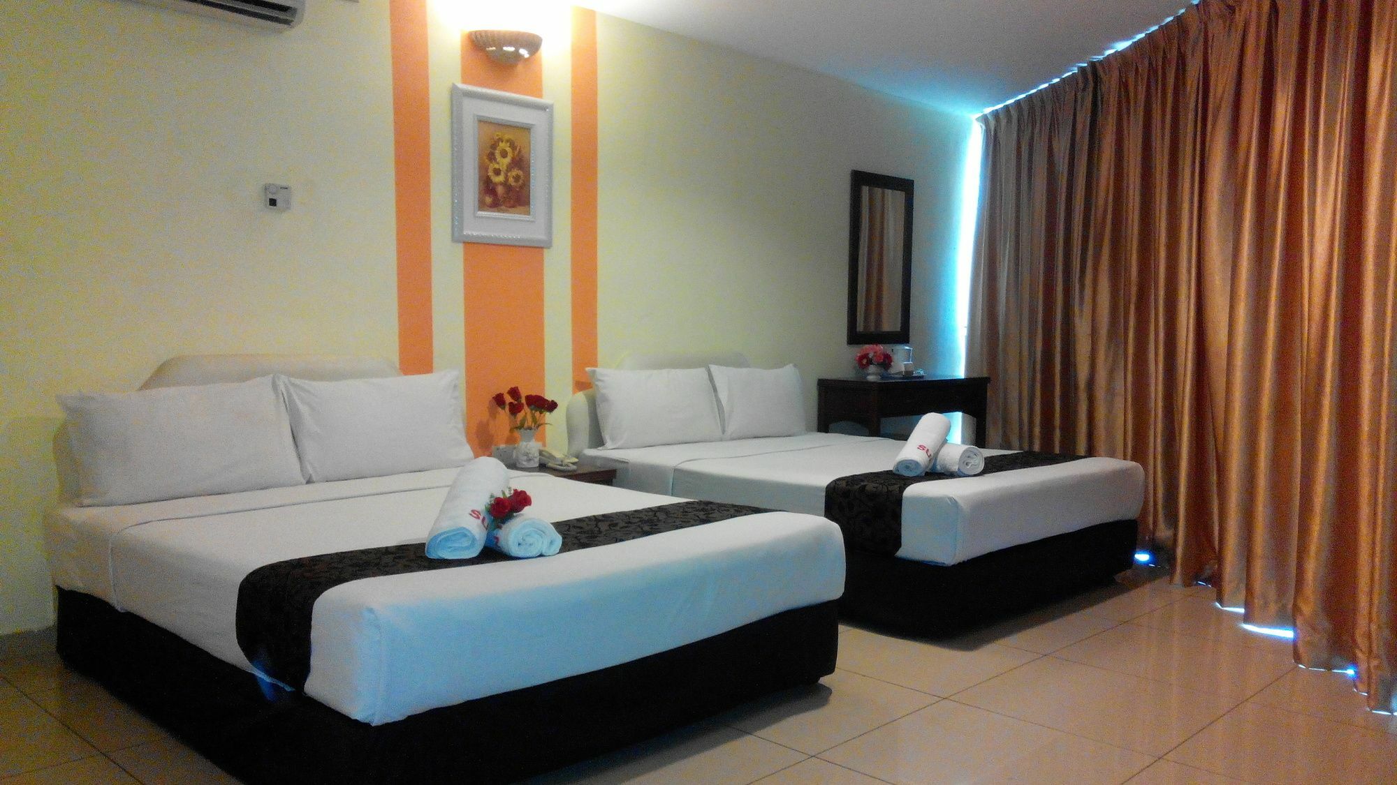 Sun Inns Hotel Cheras - Balakong Bagian luar foto
